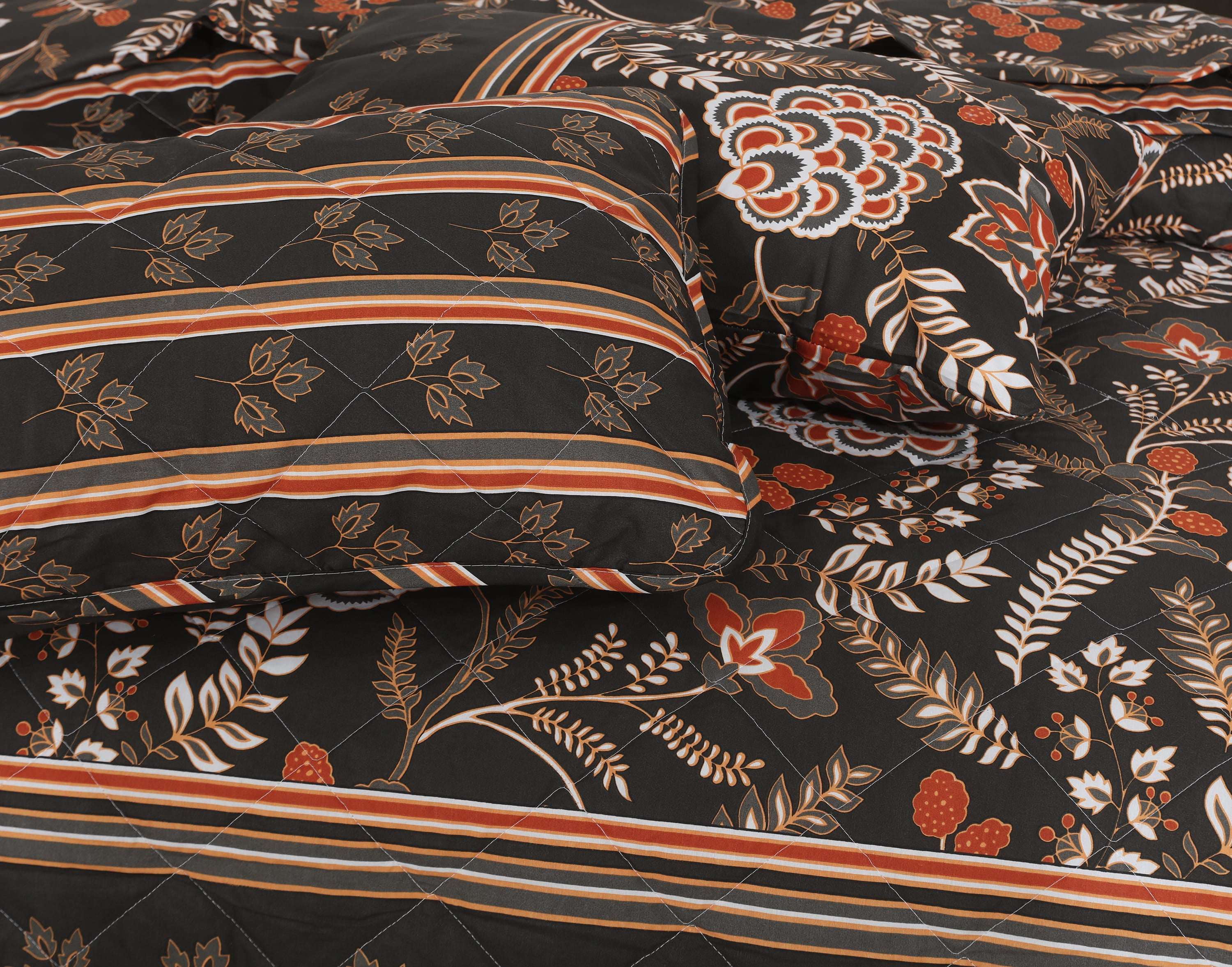 Quilted Comforter Set 6 Pcs Design 1008