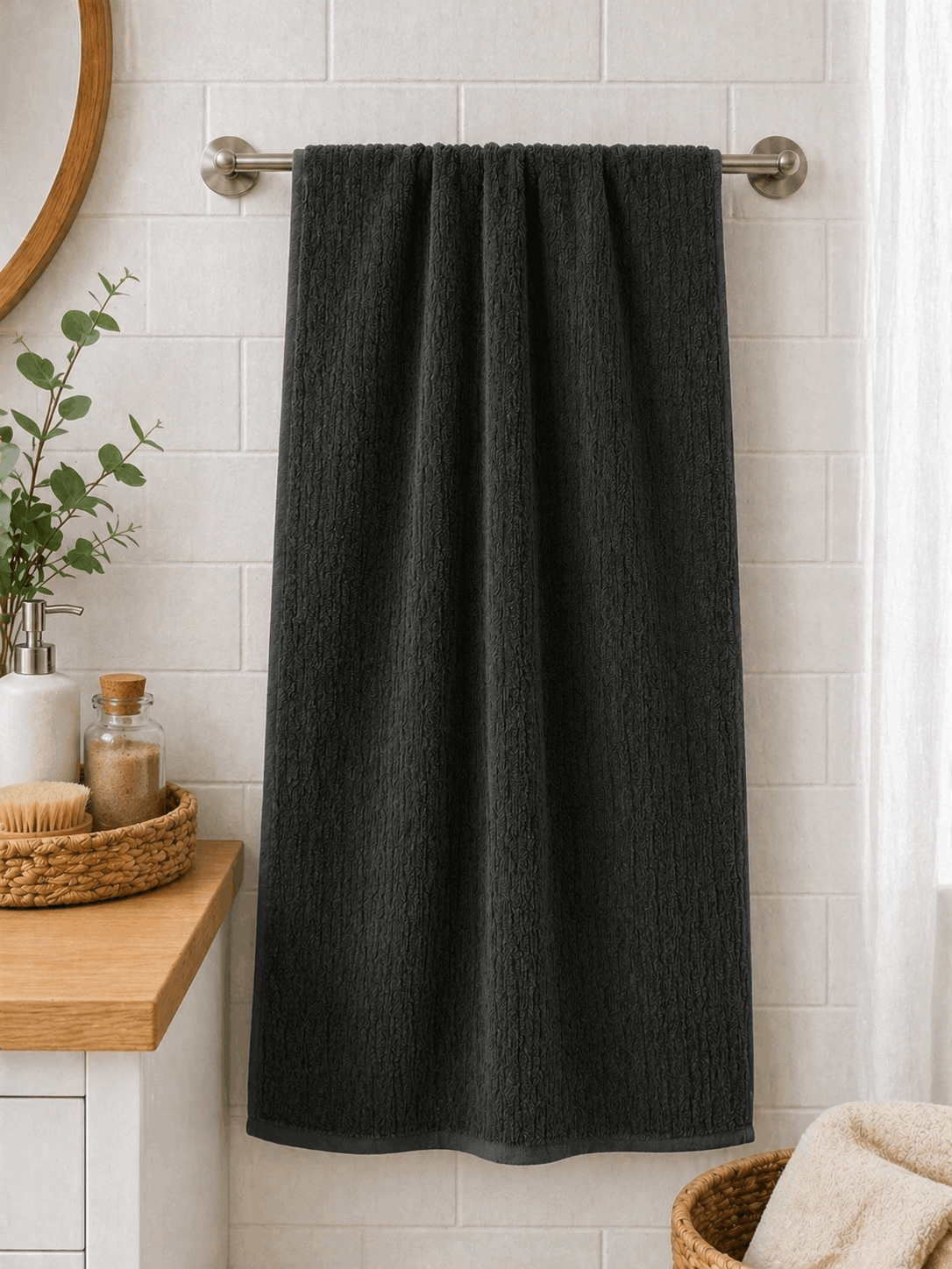 Premium Cotton Bath Towel Narrow Stripe Black
